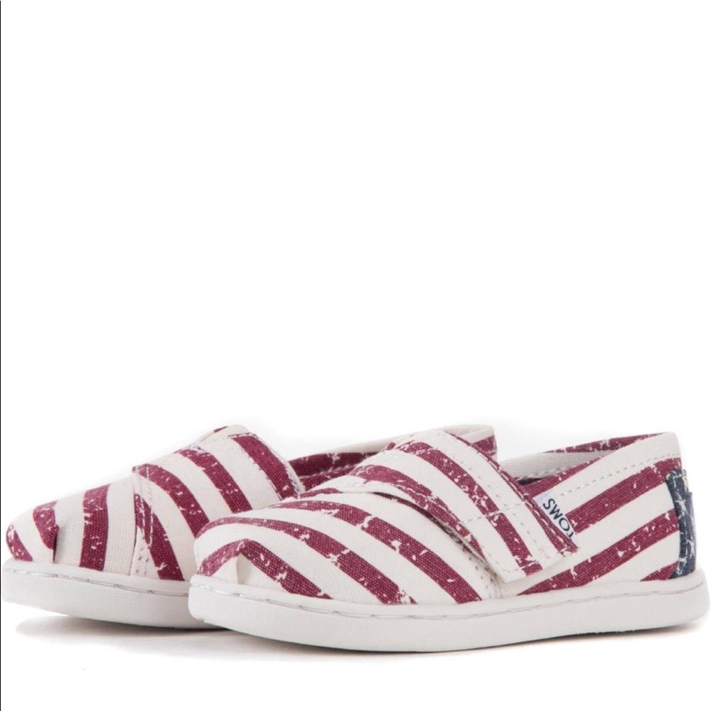 Toms: Fourth of July Flag Shoes Size 6/11 - NWT